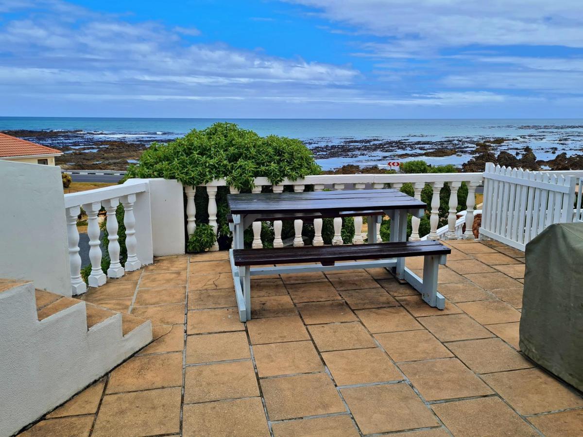 Walkerbay Accommodation คานสบาย ภายนอก รูปภาพ