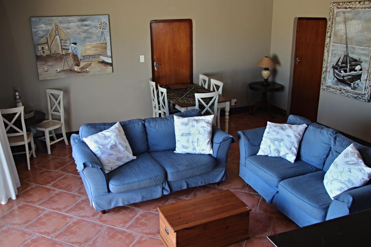 Walkerbay Accommodation คานสบาย ภายนอก รูปภาพ